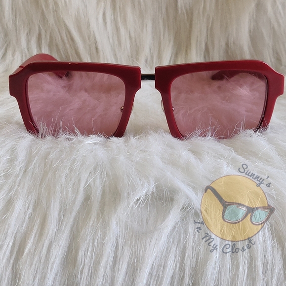 Prada Full Frame Sunglasses 😎 PR 09XS Summer Worthy🤗🔥 - Picture 4 of 7